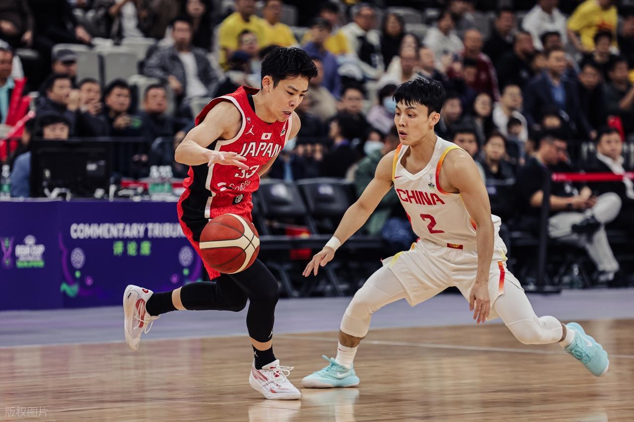 kaiyun客户端下载-CBA季后赛清晨走向成谜;AC米兰临场应变;震撼外界;训练强度明显提升(cba临场裁判几位)